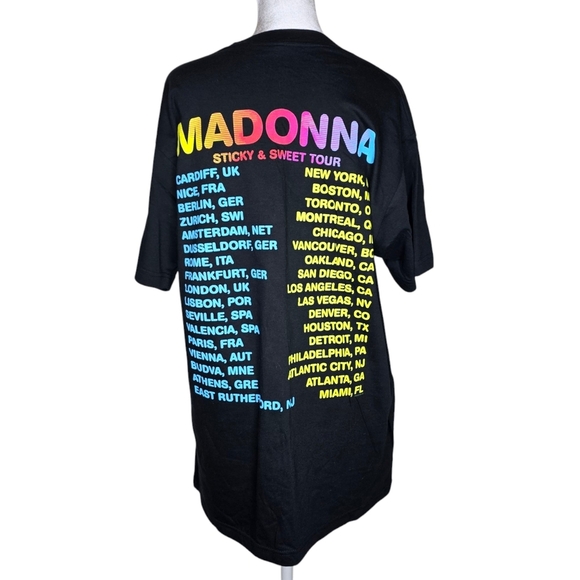 Madonna Vintage Tee Sweet & Sticky 2008 Tour Y2k Size Large - Picture 4 of 6